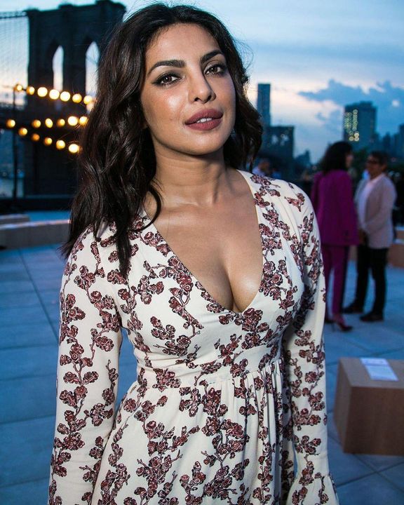 Priyanka Chopra xxx